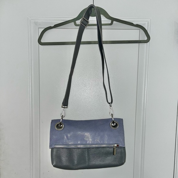 EUC Hammit VIP Meduim Montana reversible crossbody in Stingray Blue/Steel Grey - Picture 6 of 17